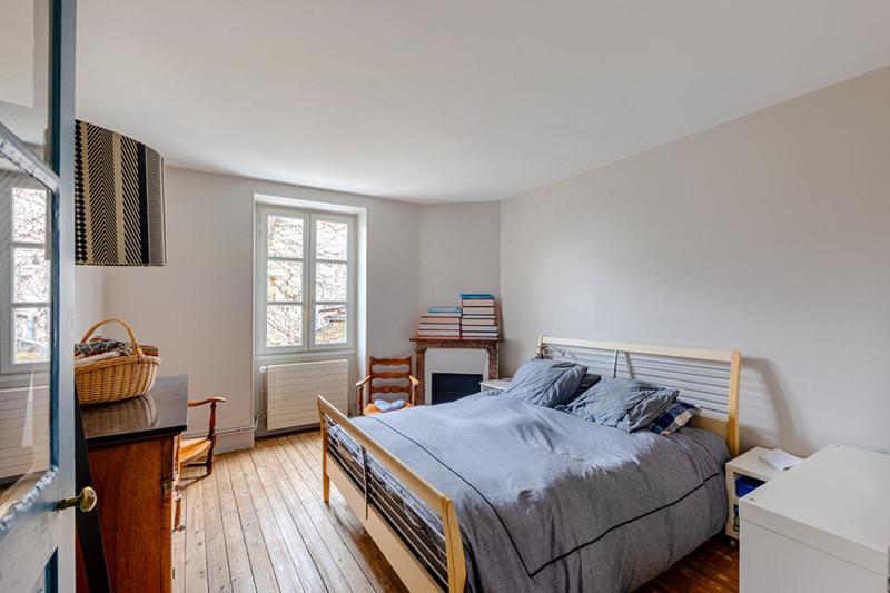 Maison - 262 m² - 8 pièces