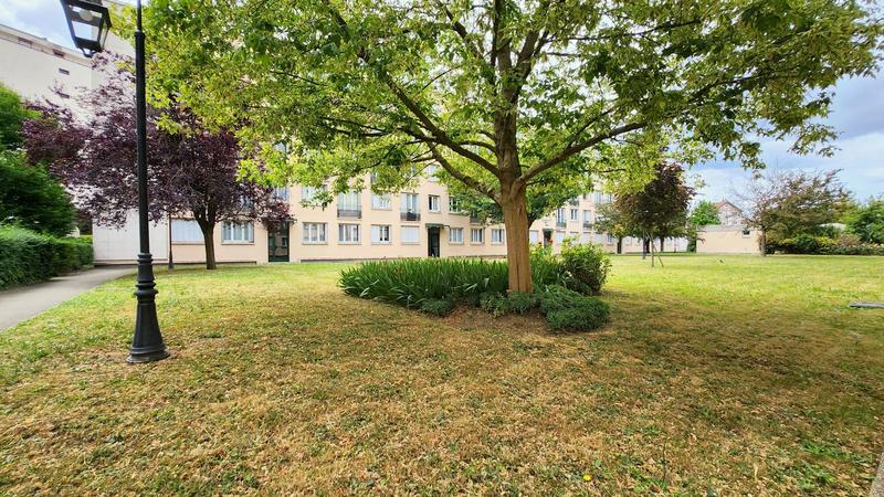 Appartement - 65 m² - 4 pièces