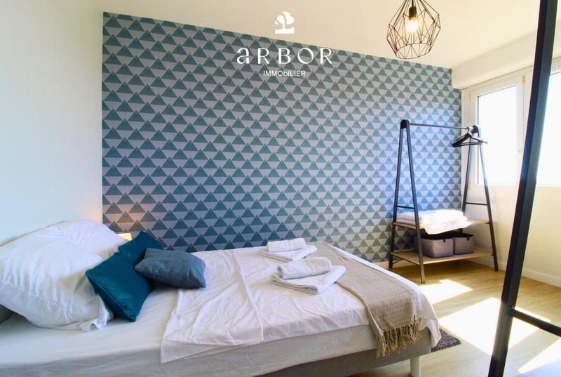 Appartement - 75 m² - 5 pièces