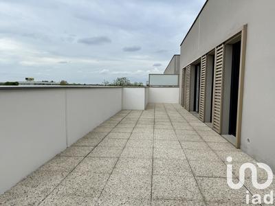 Appartement - 100 m² - 5 pièces