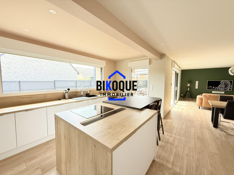 Maison - 139 m² - 5 pièces