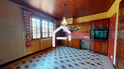 Maison - 227 m² - 7 pièces