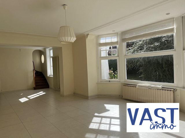 Maison ancienne - 121 m² - 4 pièces