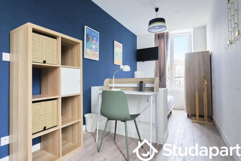 Chambre - 12 m² - 1 pièce