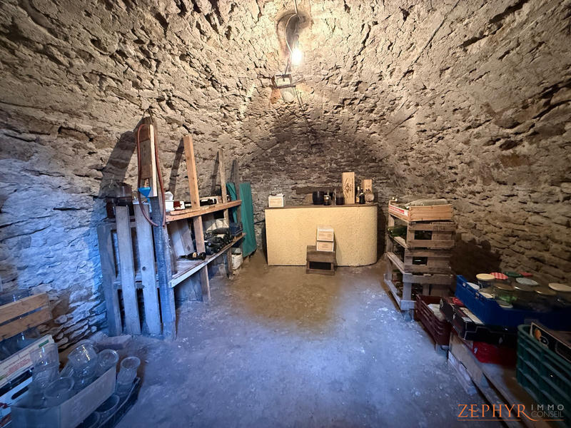 Maison ancienne - 100 m² - 3 pièces