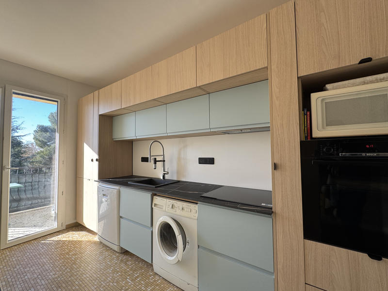 Appartement - 86 m² - 4 pièces