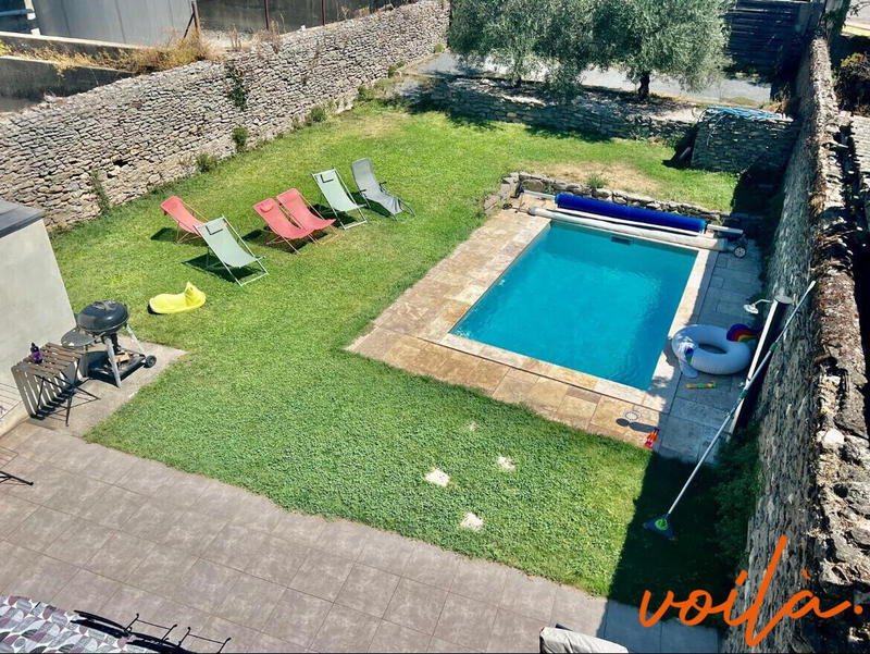 Maison - 310 m² - 10 pièces