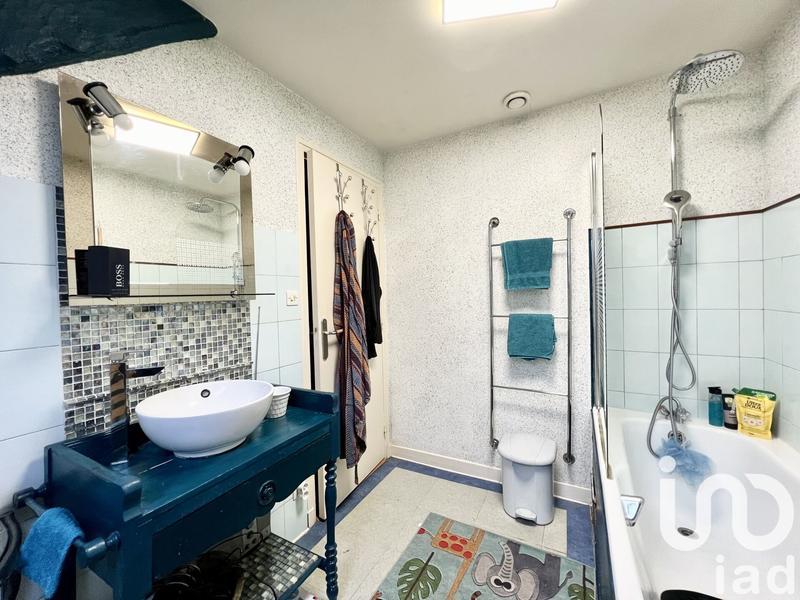 Maison - 97 m² - 5 pièces