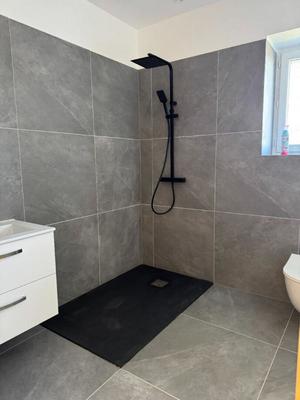 Demeure - 210 m² - 7 pièces