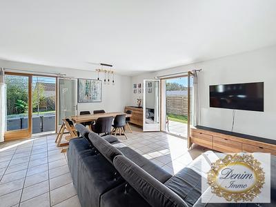 Maison - 123 m² - 5 pièces