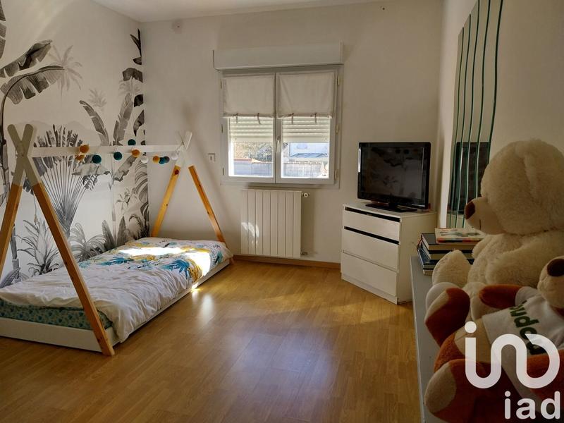 Maison - 95 m² - 6 pièces