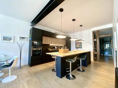 Appartement - 114 m² - 4 pièces