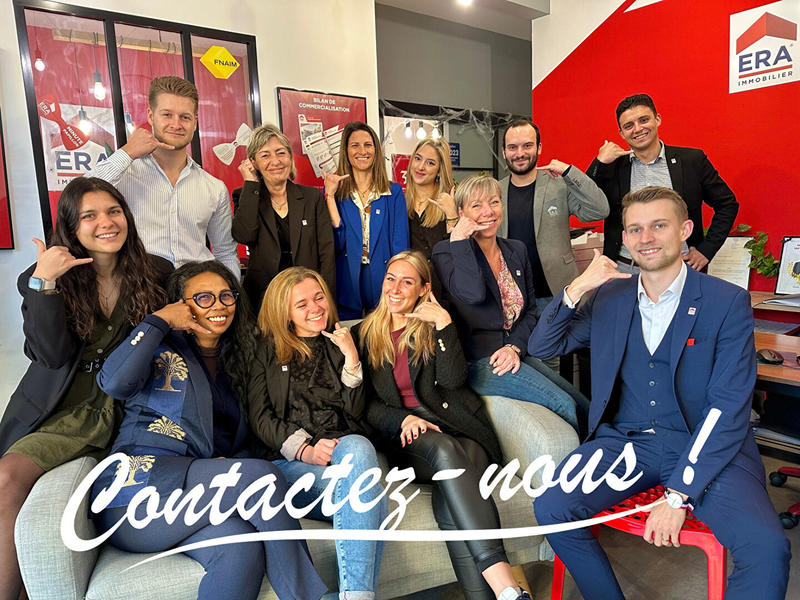 Maison - 260 m² - 9 pièces