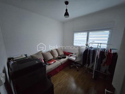 Pavillon - 83 m² - 4 pièces