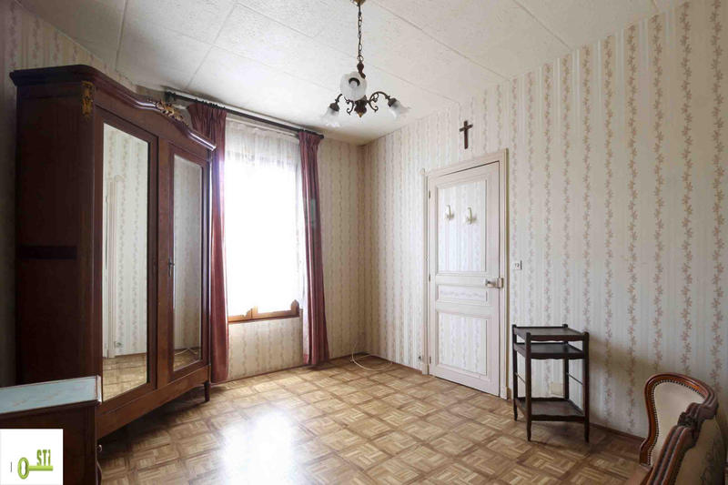 Maison - 111 m² - 6 pièces