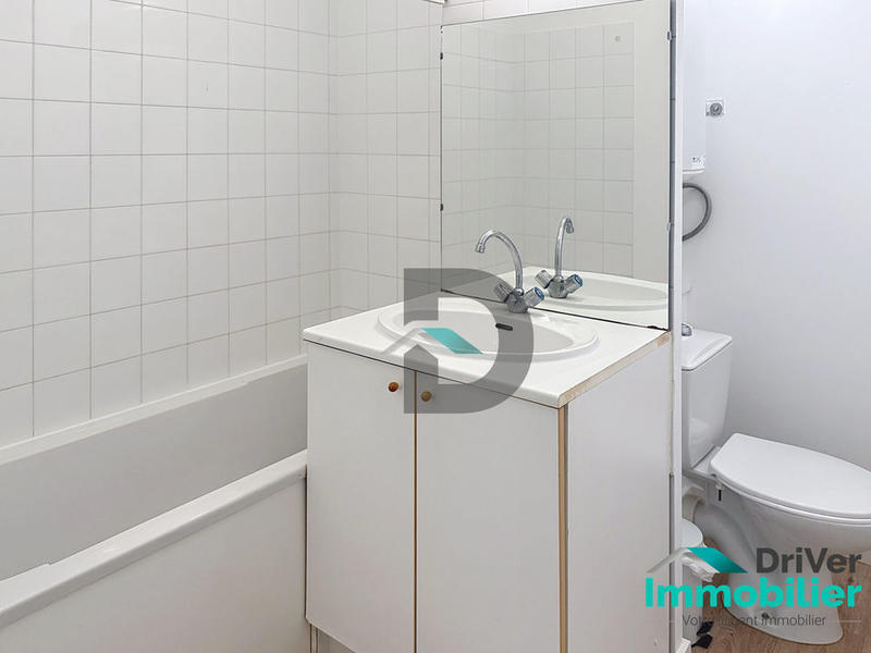 Studio - 28 m² - 1 pièce