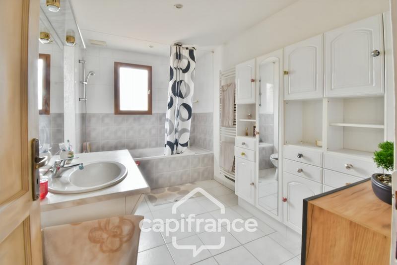 Maison - 119 m² - 5 pièces