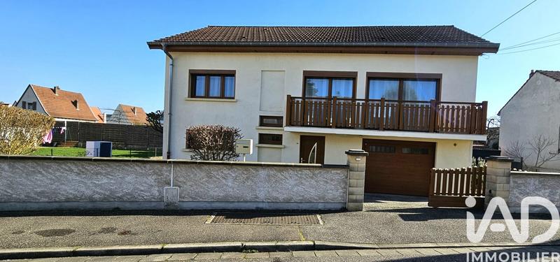 Maison - 110 m² - 5 pièces