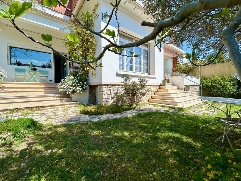 Appartement - 127 m² - 5 pièces