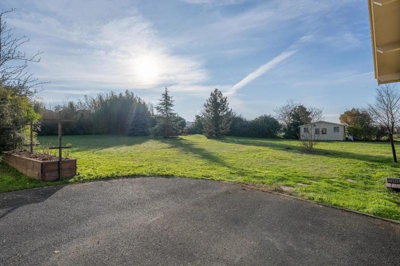 Maison - 196 m² - 6 pièces