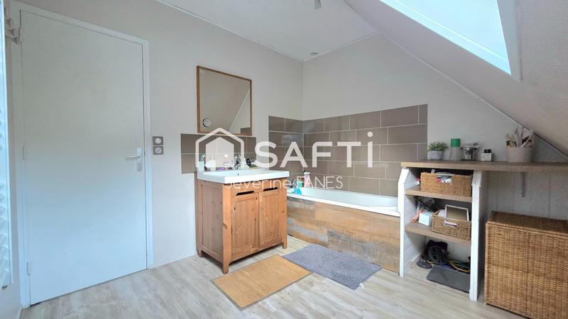 Maison - 120 m² - 5 pièces