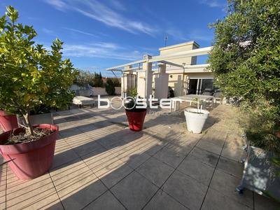 Appartement ancien - 98 m² - 4 pièces