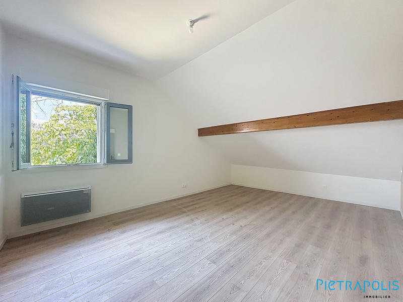Duplex - 121 m² - 5 pièces