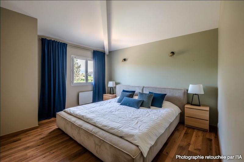 Maison - 158 m² - 5 pièces