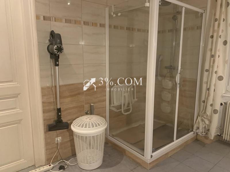 Villa - 207 m² - 8 pièces