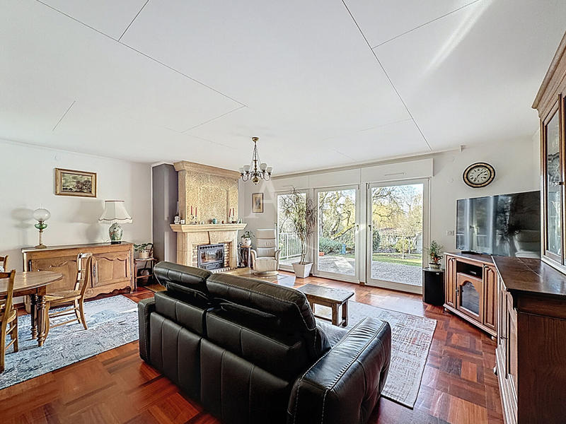 Maison - 150 m² - 7 pièces