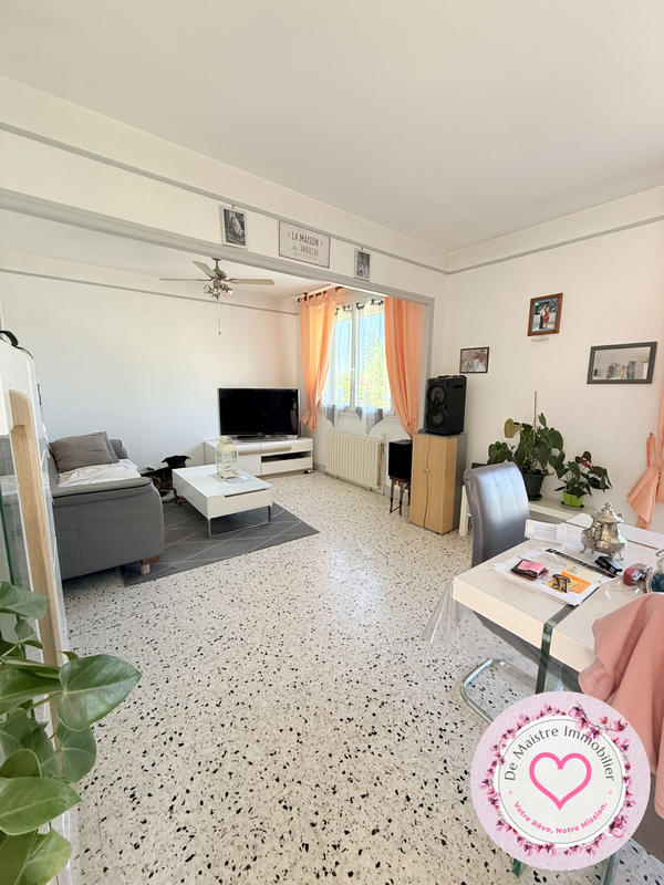 Maison - 91 m² - 5 pièces