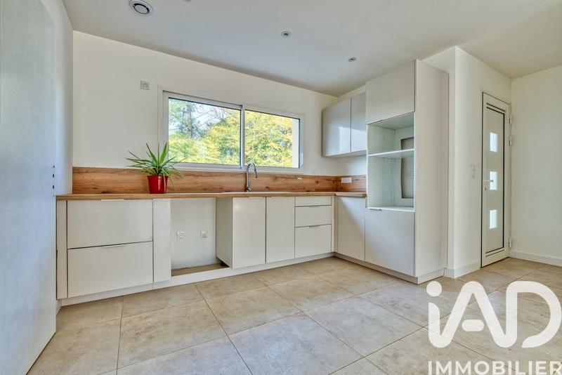 Maison - 122 m² - 5 pièces