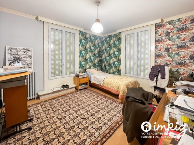 Maison - 140 m² - 7 pièces