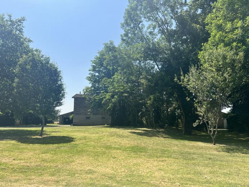 Maison - 235 m² - 6 pièces