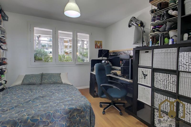 Appartement - 70 m² - 4 pièces