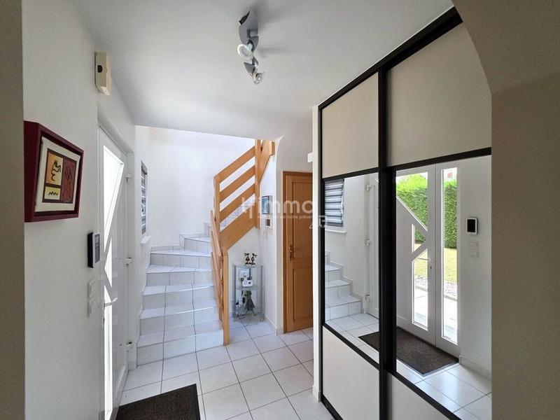 Maison - 160 m² - 8 pièces