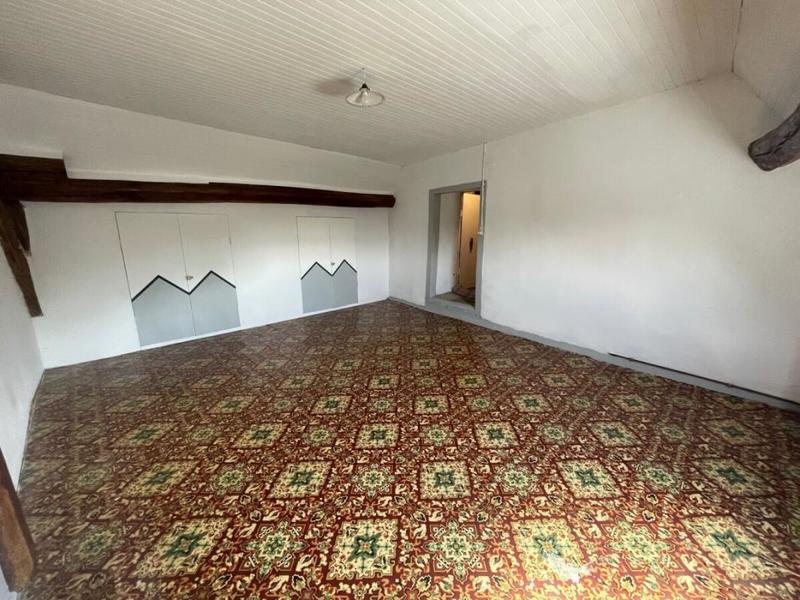 Maison - 83 m² - 6 pièces