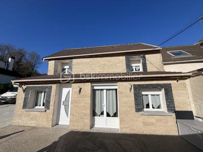 Pavillon - 156 m² - 5 pièces