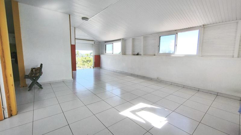 Appartement - 299 m² - 3 pièces