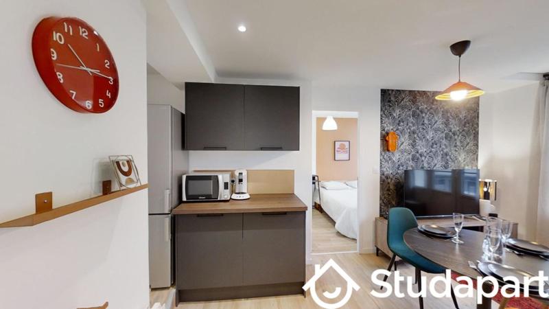 Chambre - 9 m² - 1 pièce