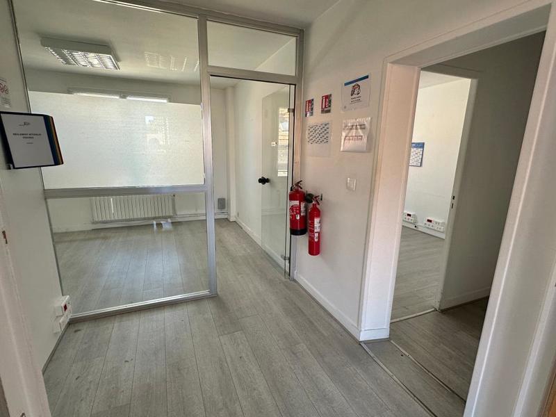 Bureau - 120 m²