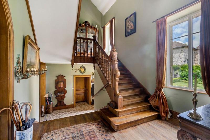 Demeure - 508 m² - 16 pièces