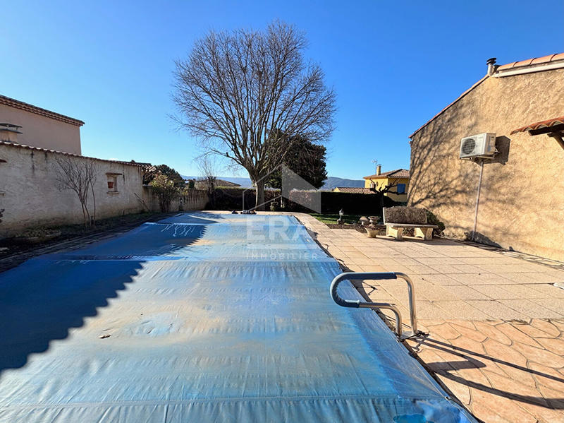 Maison - 171 m² - 6 pièces