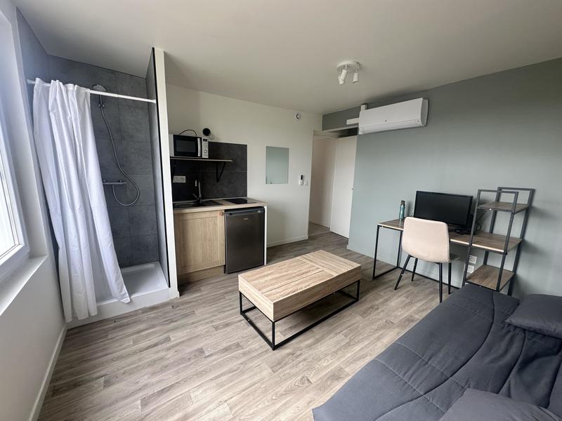 Immeuble - 221 m² - 13 pièces