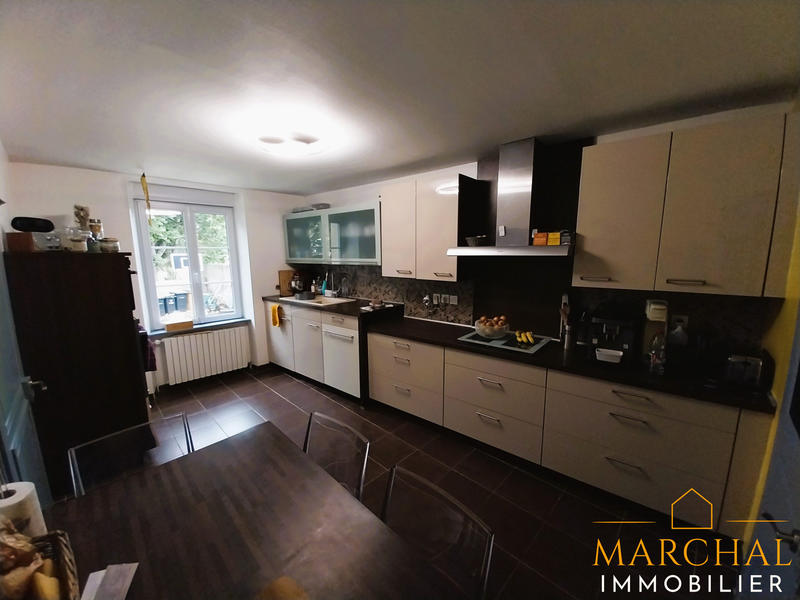 Maison - 161 m² - 6 pièces