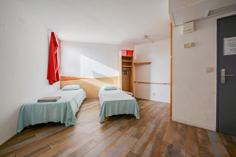 Immeuble - 1 465 m² - 60 pièces