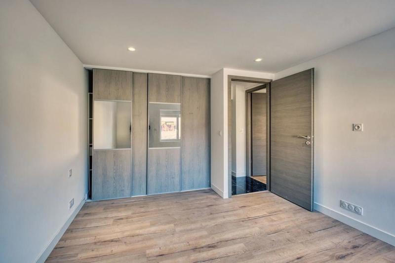 Maison - 185 m² - 7 pièces