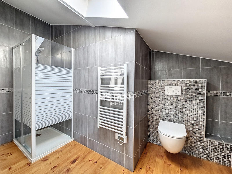 Maison contemporaine - 170 m² - 5 pièces