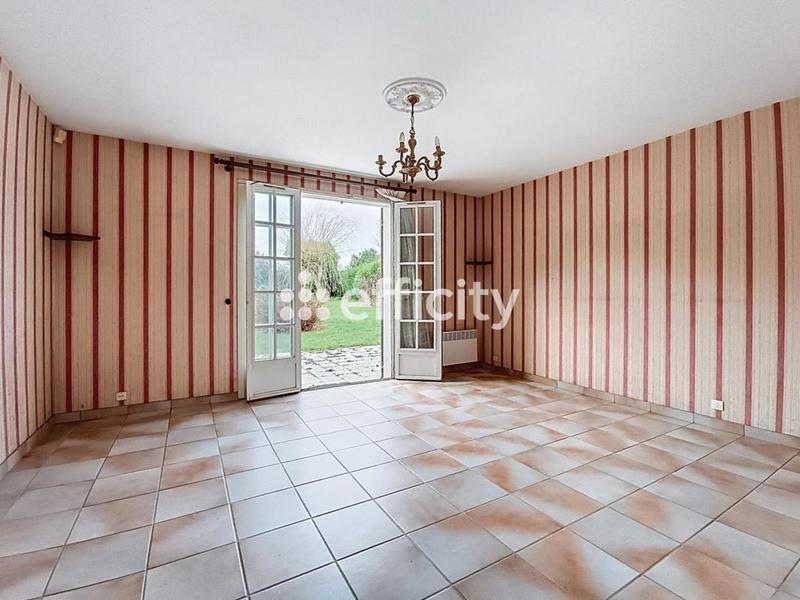 Maison - 156 m² - 9 pièces