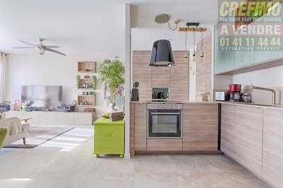 Appartement - 80 m² - 3 pièces